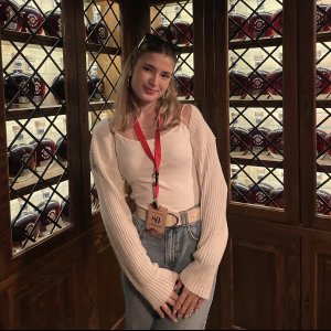 Szabados Kamilla