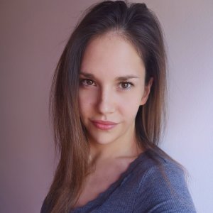 Podluzsánszky Annamária